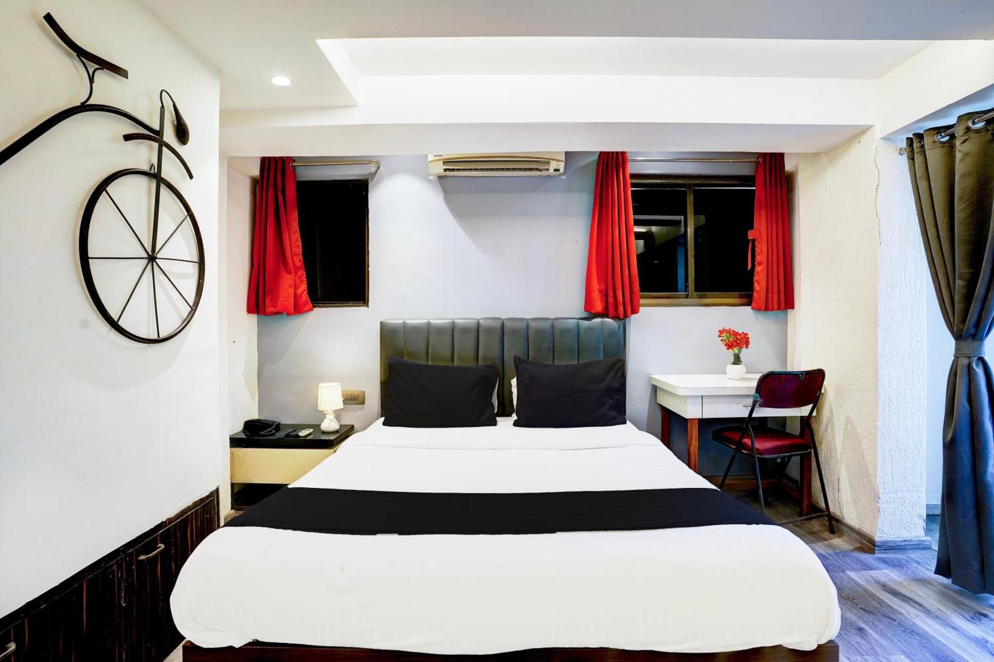 Super Hotel O Seawoods Near Palm Beach Road Formerly Sai Roop 纳威孟买 外观 照片